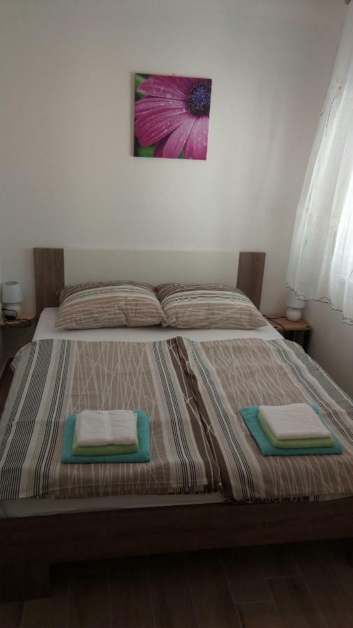 Apartmani Filip Zadar Diklo Eksteriør billede