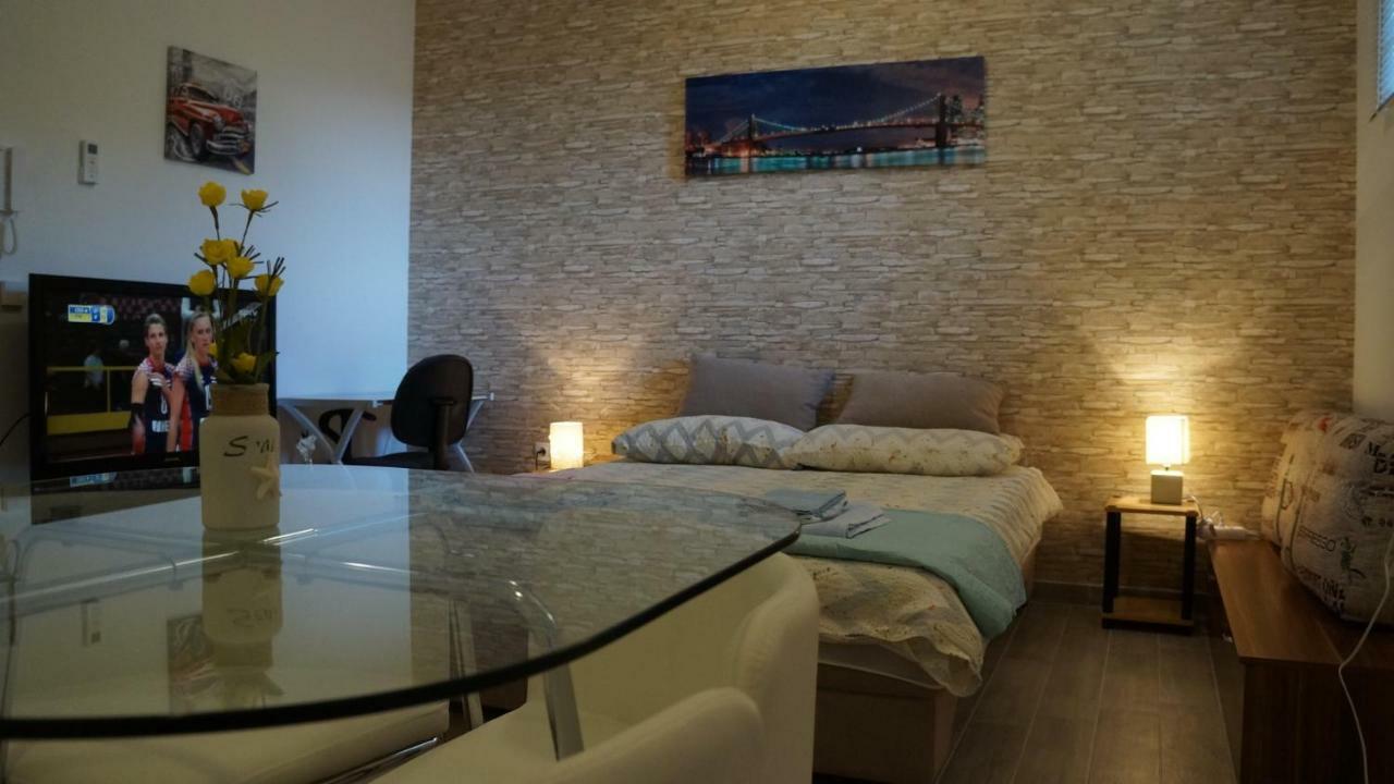 Apartmani Filip Zadar Diklo Eksteriør billede